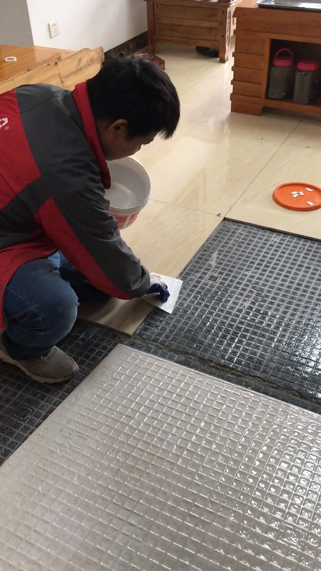 瓷砖空鼓注胶(瓷砖空鼓注胶视频) 瓷砖空鼓注胶(瓷砖空鼓注胶视频)